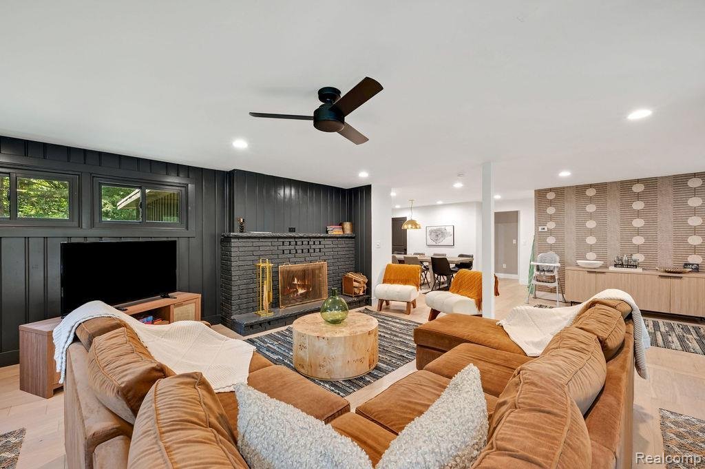 House in Sawyer, Michigan, United States 4 - 18308312