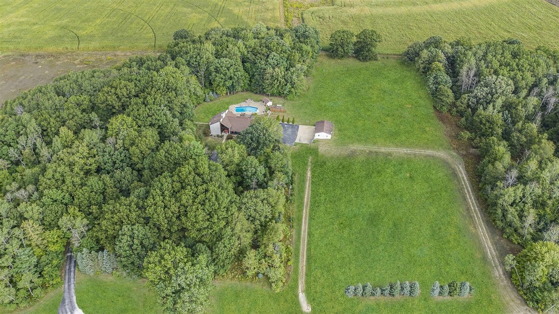 House in Fremont, Michigan, United States 5 - 18309293