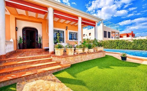 Casa en Torrevieja, Comunidad Valenciana, España 1