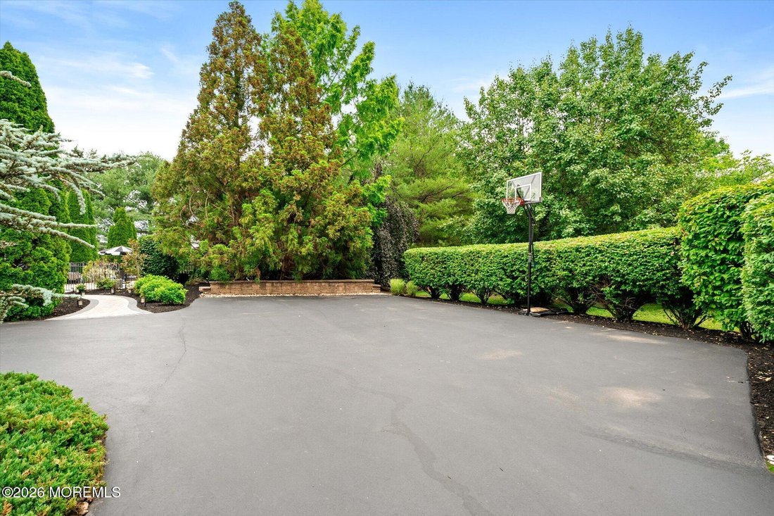 House in Upper Freehold, New Jersey, United States 3 - 18311654