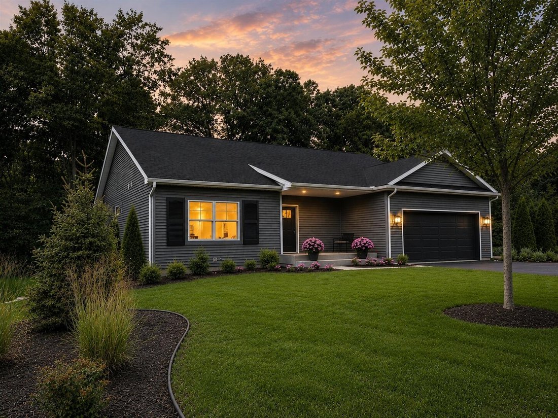Condo in Portage, Michigan, United States 5 - 18310002