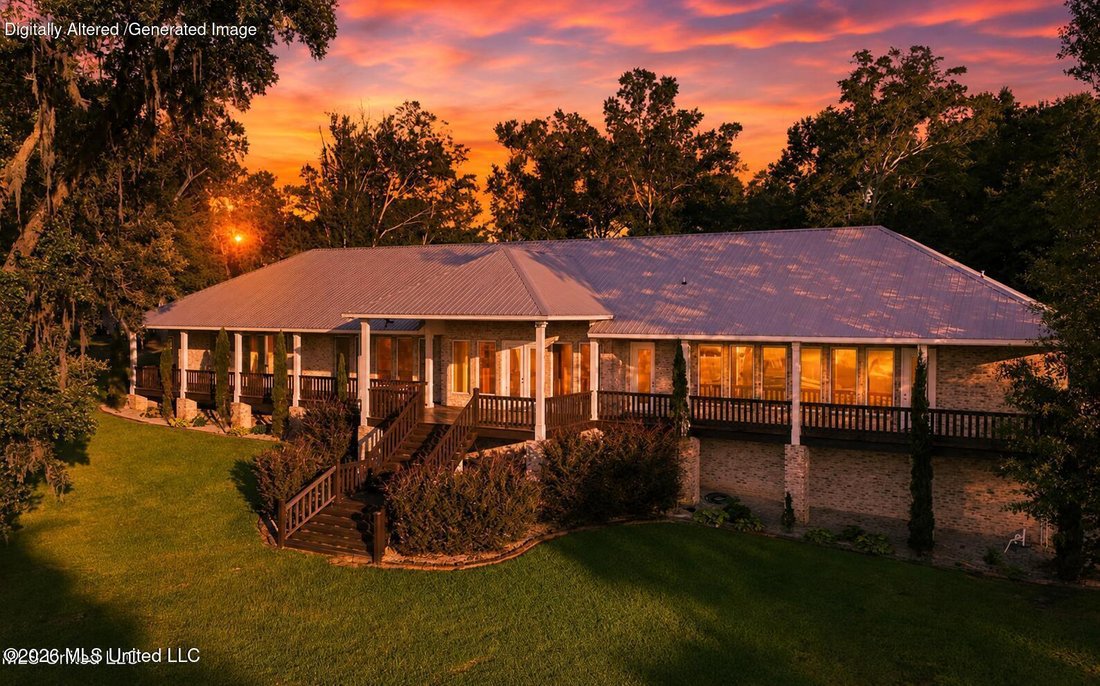House in Gautier, Mississippi, United States 1 - 18199407