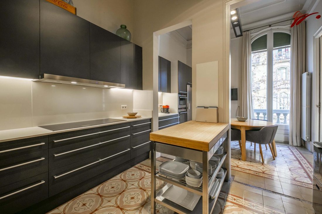 Apartment in Eixample, Barcelona, Spain 2 - 18313058