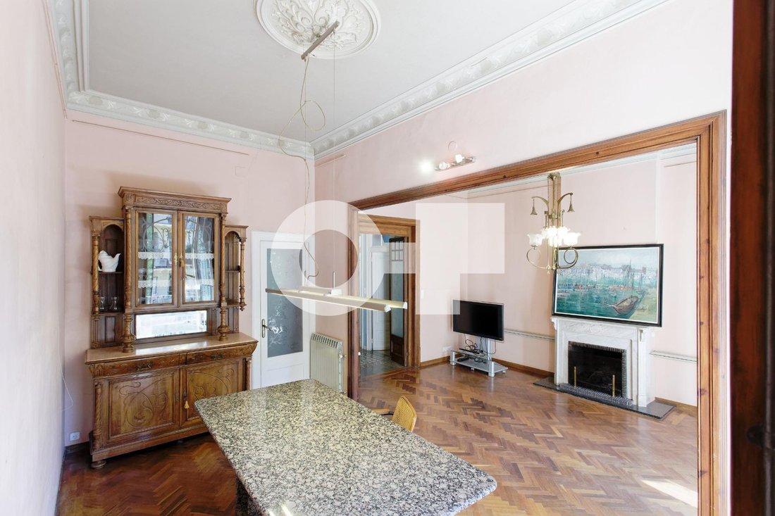Apartment in Eixample, Barcelona, Spain 4 - 18312821