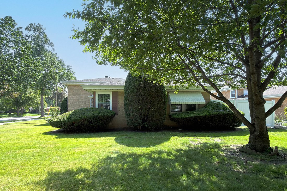 House in Mount Prospect, Illinois, United States 5 - 18301287