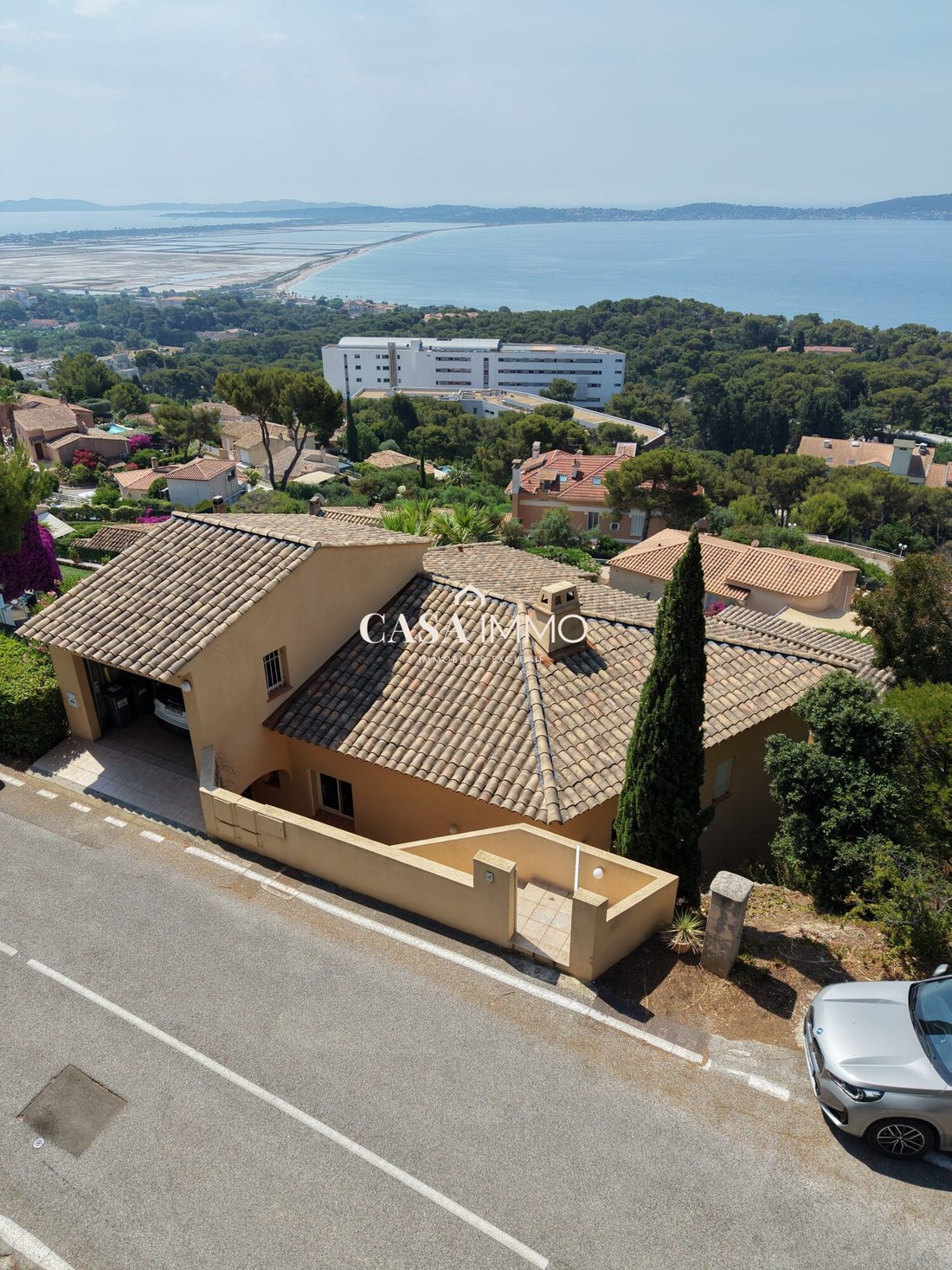 House in Hyeres, Provence-Alpes-Côte d'Azur, France 3 - 18315363