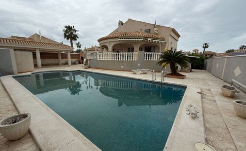 Haus in Playa Flamenca, Orihuela, Land Valencia 1