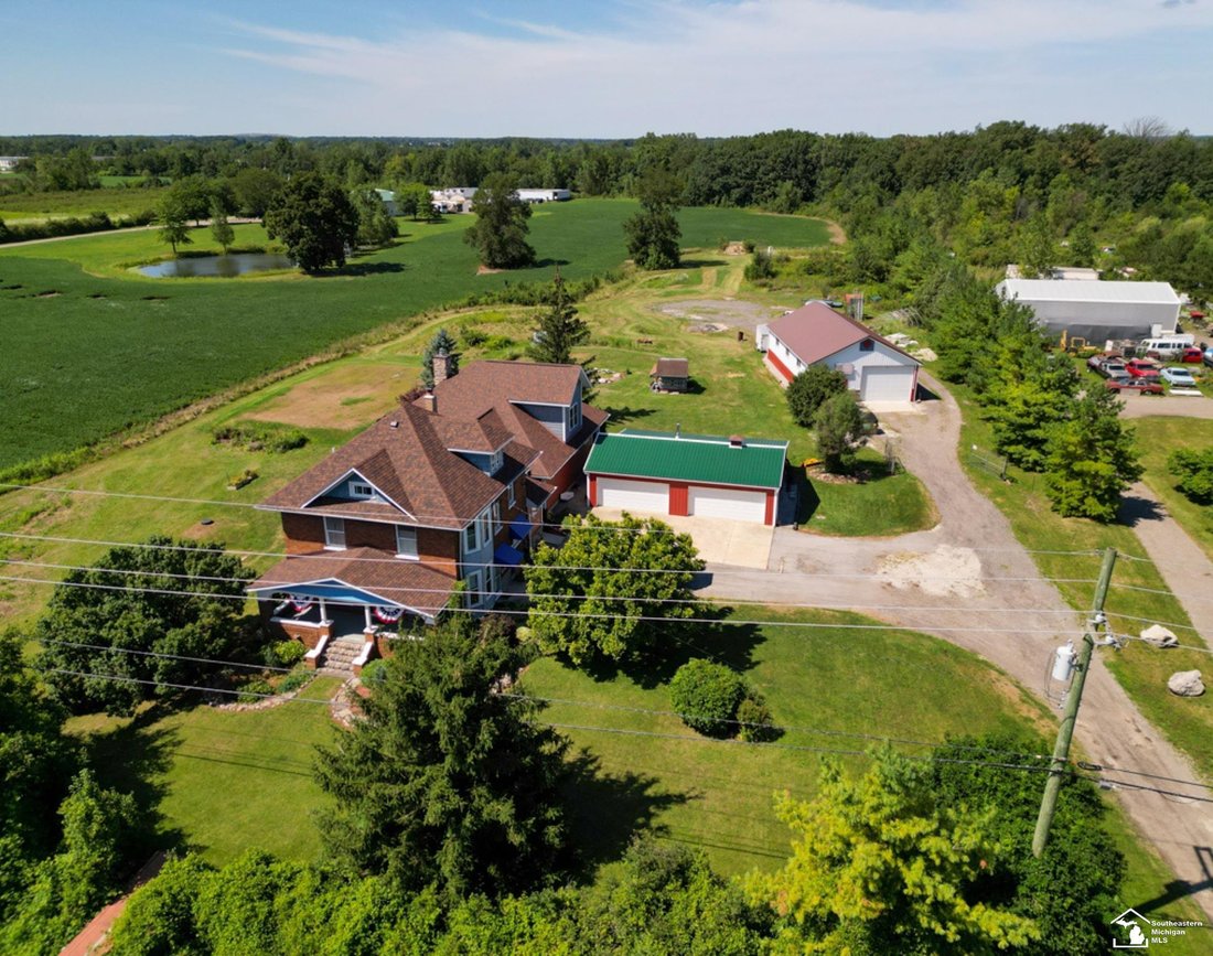 House in Newport, Michigan, United States 2 - 18309280