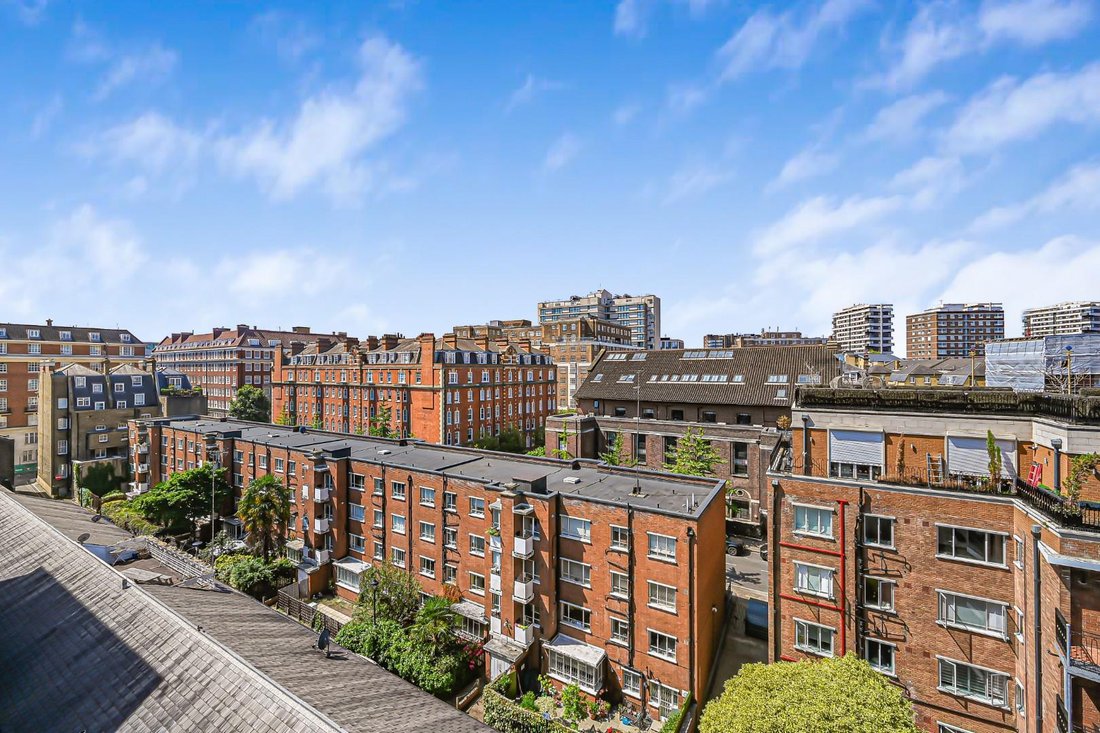 Apartment in Charing Cross, Westminster, England 4 - 16690745