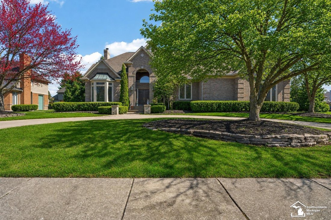 House in Farmington Hills, Michigan, United States 2 - 18309907