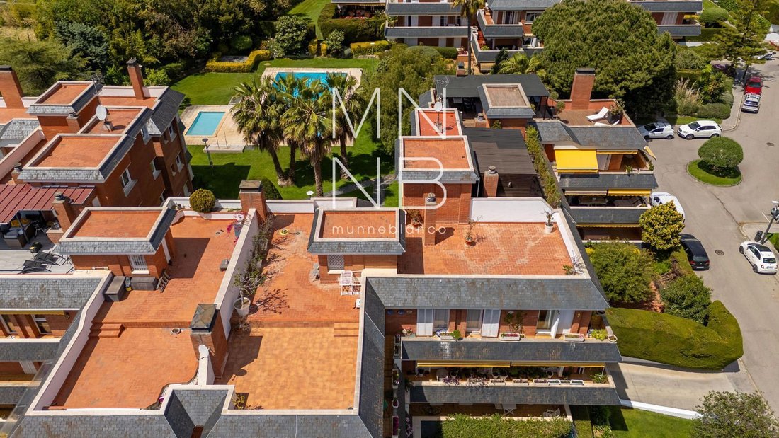 Penthouse in Sant Andreu de Llavaneres, Catalonia, Spain 5 - 18313557