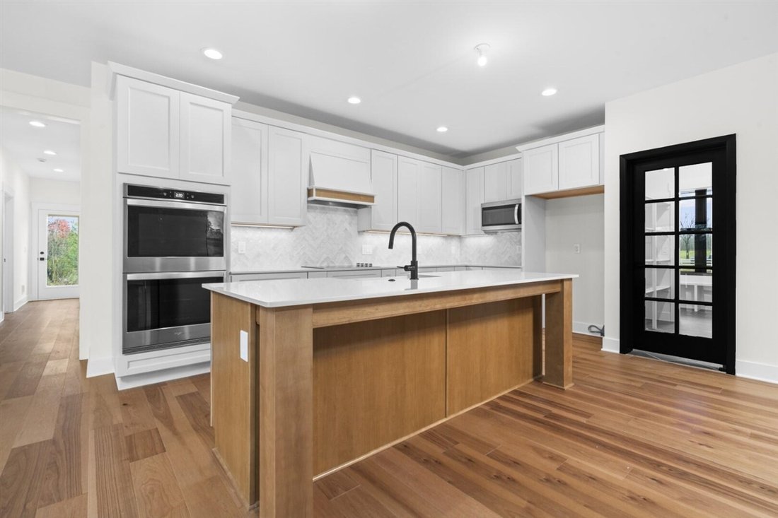 House in Novi, Michigan, United States 4 - 18310092