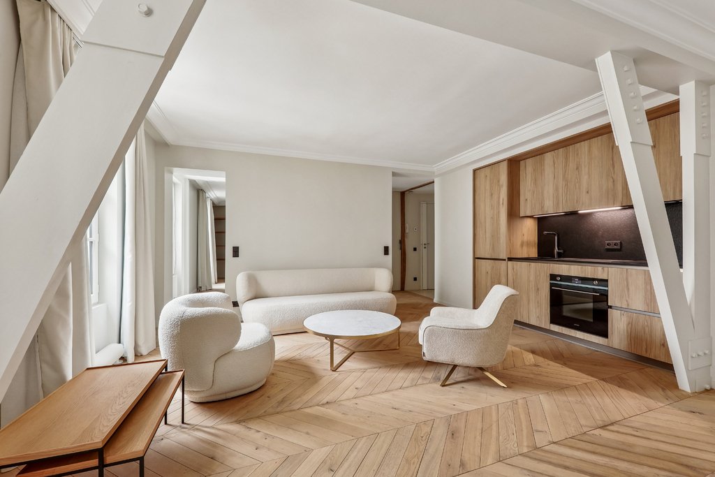 Apartment in Ternes-Maillot, Paris 17e Arrondissement, Paris 2 - 18310233