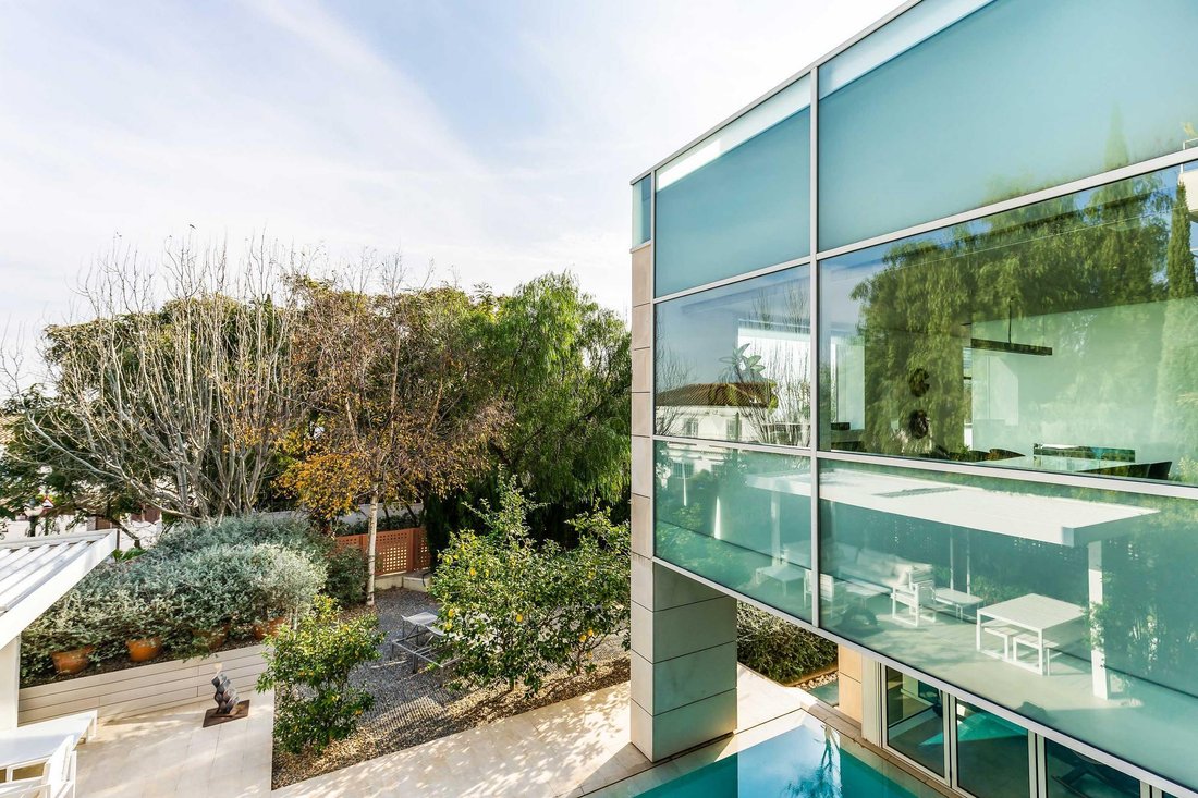 Villa in Les Corts, Barcelona, Spain 2 - 18312193
