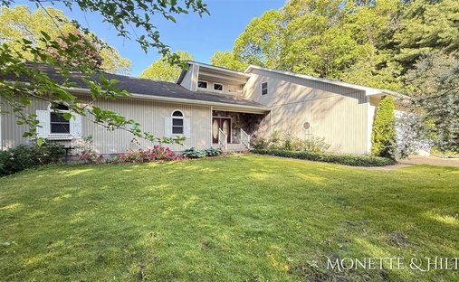 House in Twin Lake, Michigan, United States 1