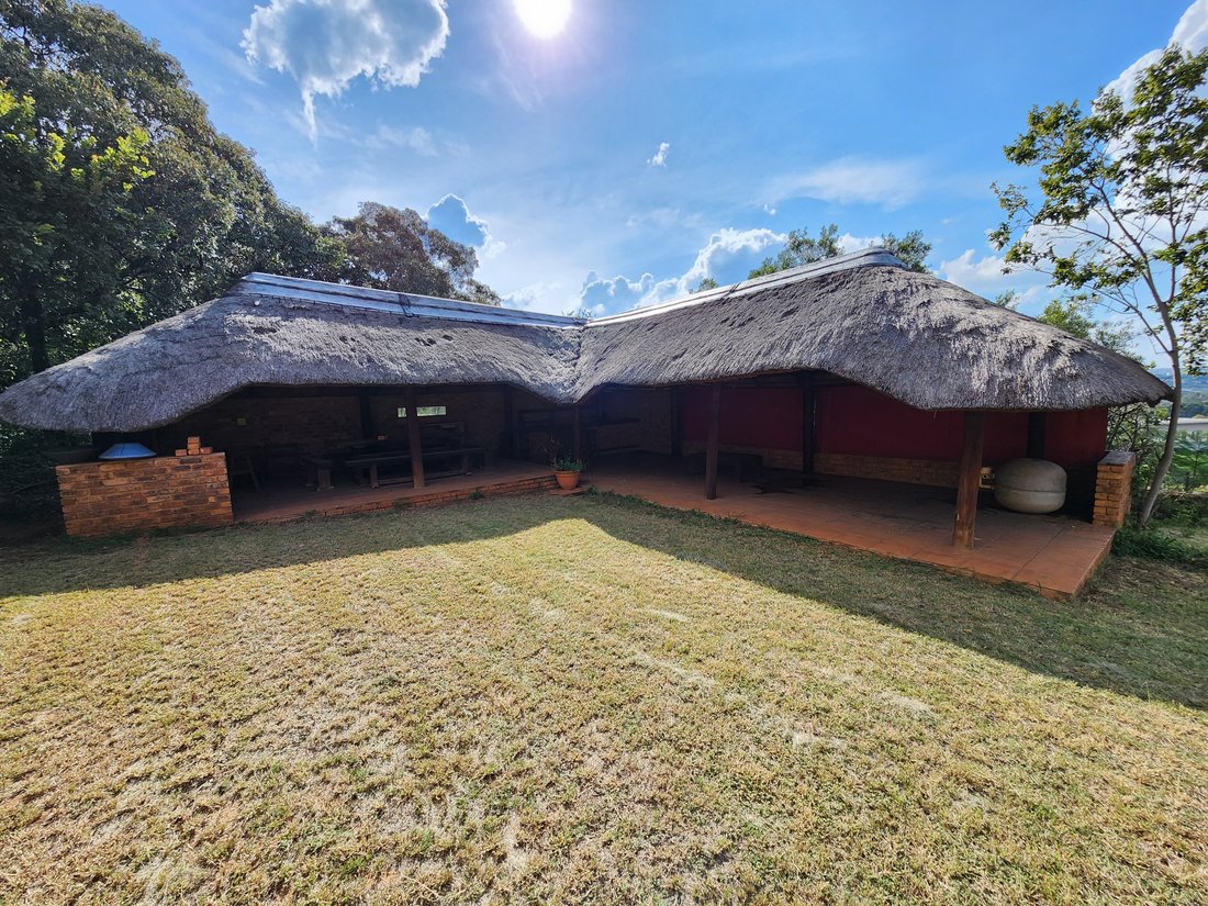 Estate in Equestria, Gauteng, South Africa 5 - 18310917