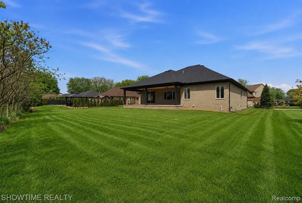 House in Richmond, Michigan, United States 5 - 18308133