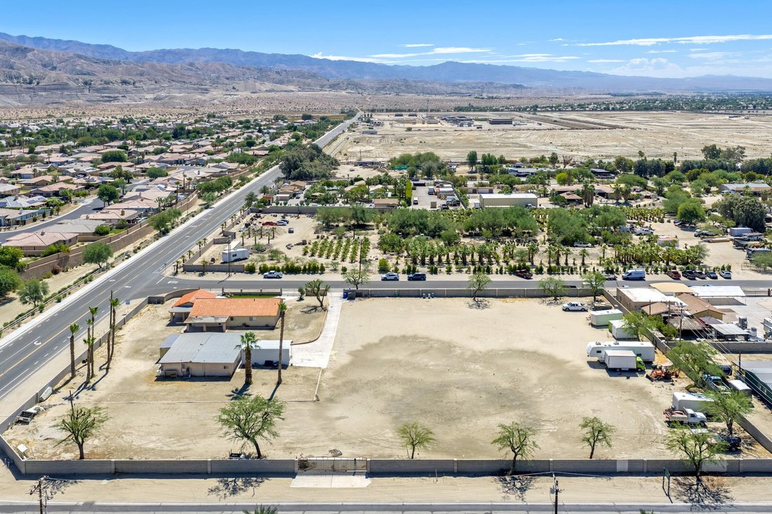House in Indio, California, United States 5 - 18313612