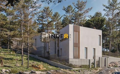 Villa in Sant Pere de Ribes, Catalonia, Spain 1