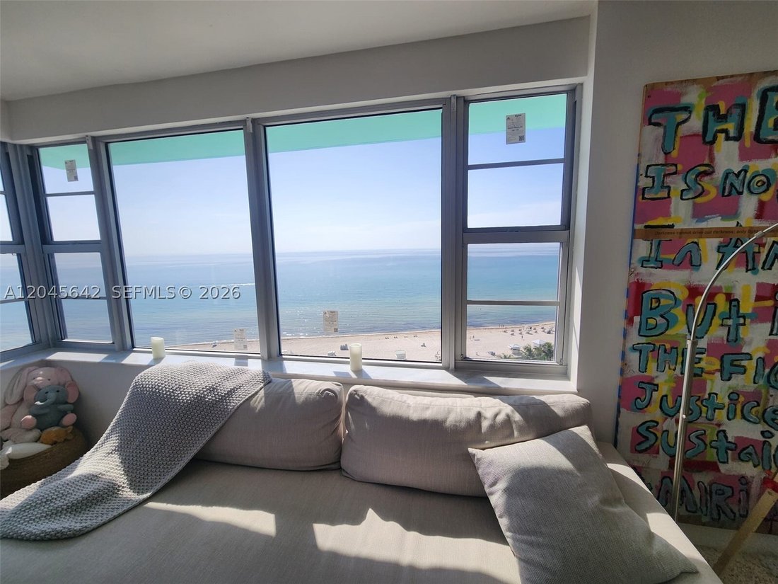 Condo in Miami Beach, Florida, United States 1 - 18313140
