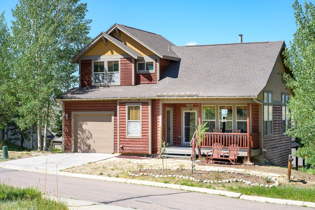 Granby, Colorado, United States 1 - 18315628