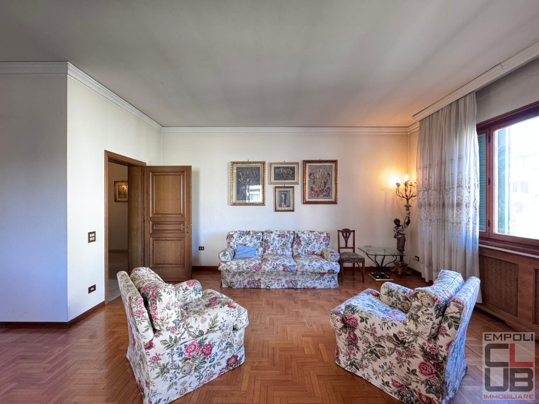 Villa in Bereich Pretura, Empoli, Toskana 2 - 18312950