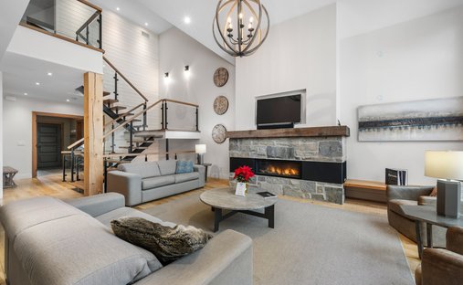 Appartement à Mont-Tremblant, Québec, Canada 1