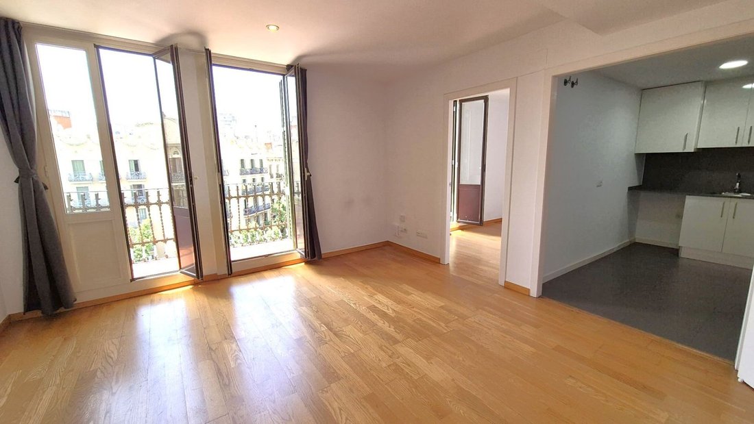 Apartment in Eixample, Barcelona, Spain 5 - 18312075