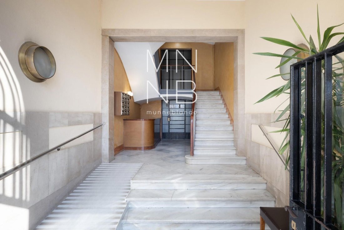 Finca in Ciutat Vella, Barcelona, Spain 1 - 18312587