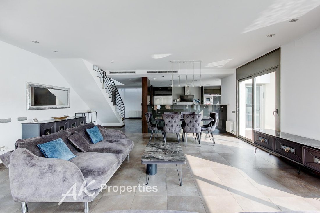 Villa in Castelldefels, Catalonia, Spain 4 - 18311996