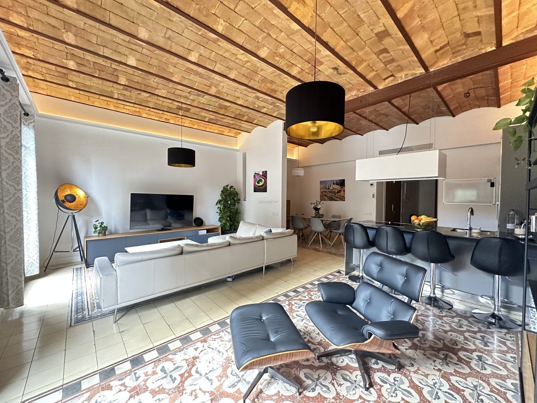 Apartment in Eixample, Barcelona, Spain 1 - 18312253