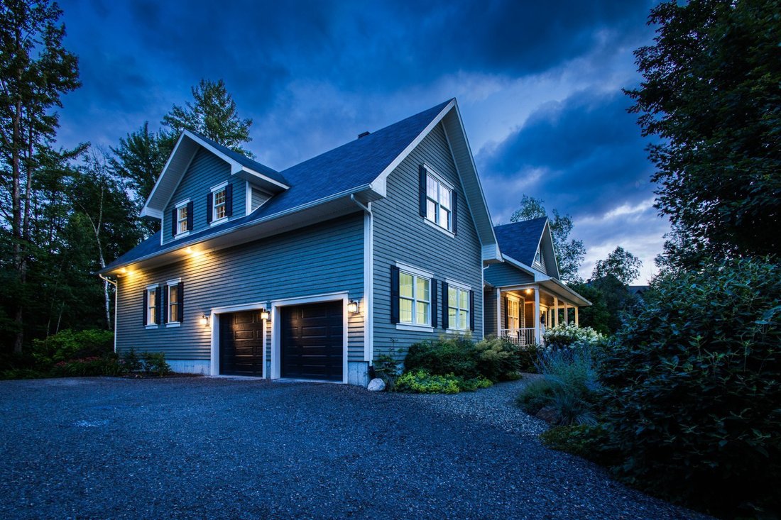 House in Bromont, Quebec, Canada 3 - 18314141