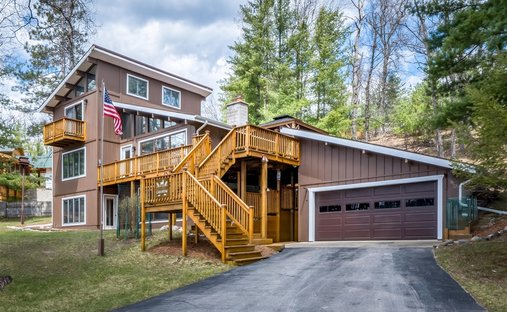 House in Atlanta, Michigan, United States 1