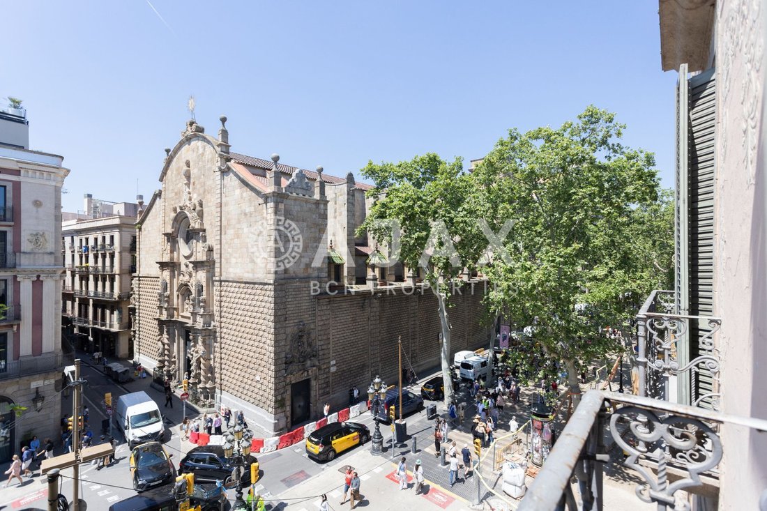 Appartement à Ciutat Vella, Barcelone, Espagne 1 - 18312196