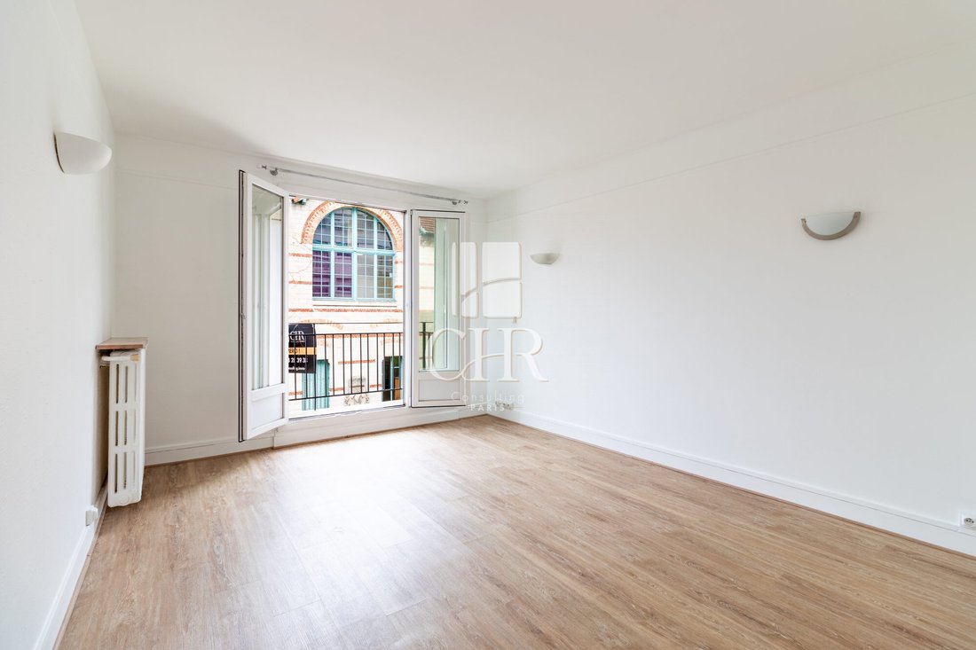 Apartment in Violet Commerce, Paris 15e Arrondissement, Paris 5 - 18315369