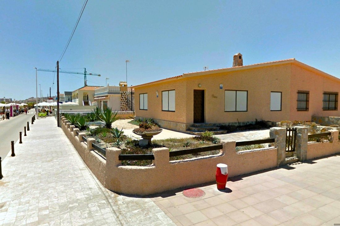 Townhouse in Torrevieja, Valencian Community, Spain 2 - 18314878