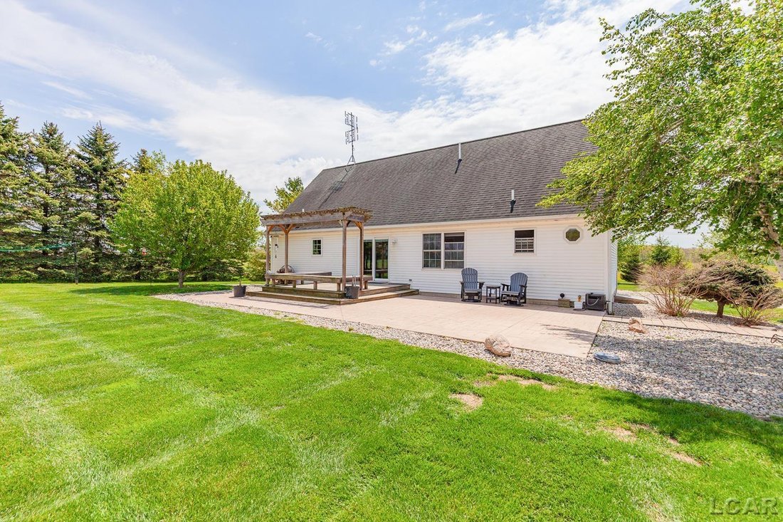 House in Hudson, Michigan, United States 4 - 18309608