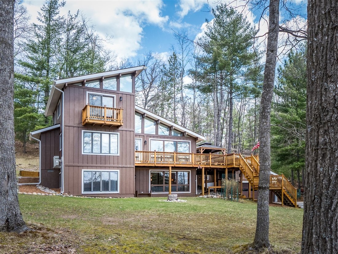 House in Atlanta, Michigan, United States 3 - 18309078