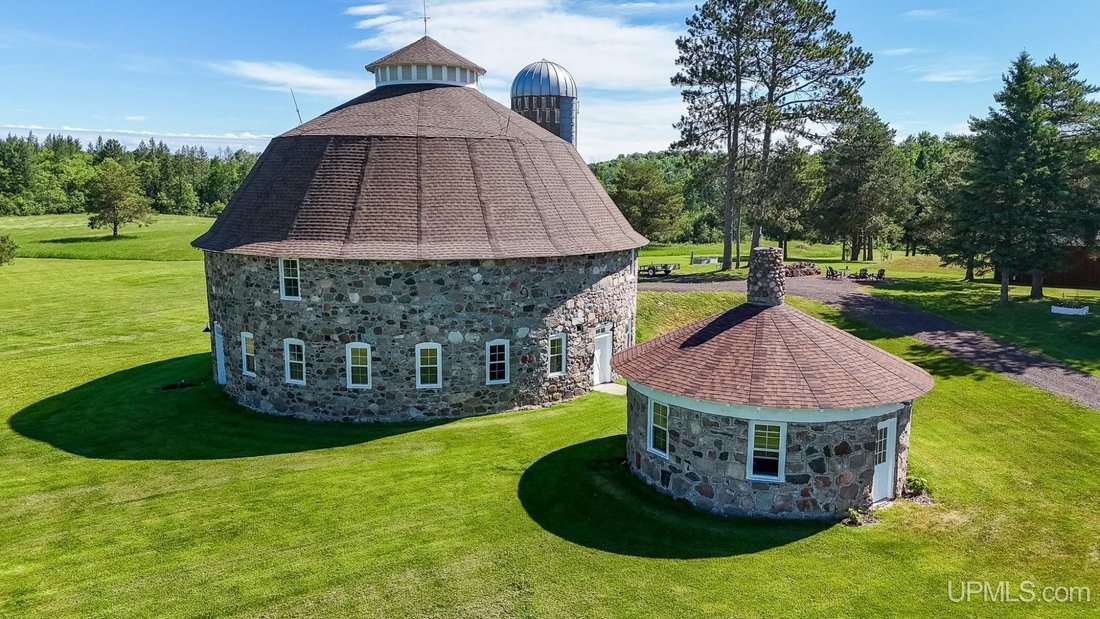 House in Hurley, Wisconsin, United States 2 - 18309735