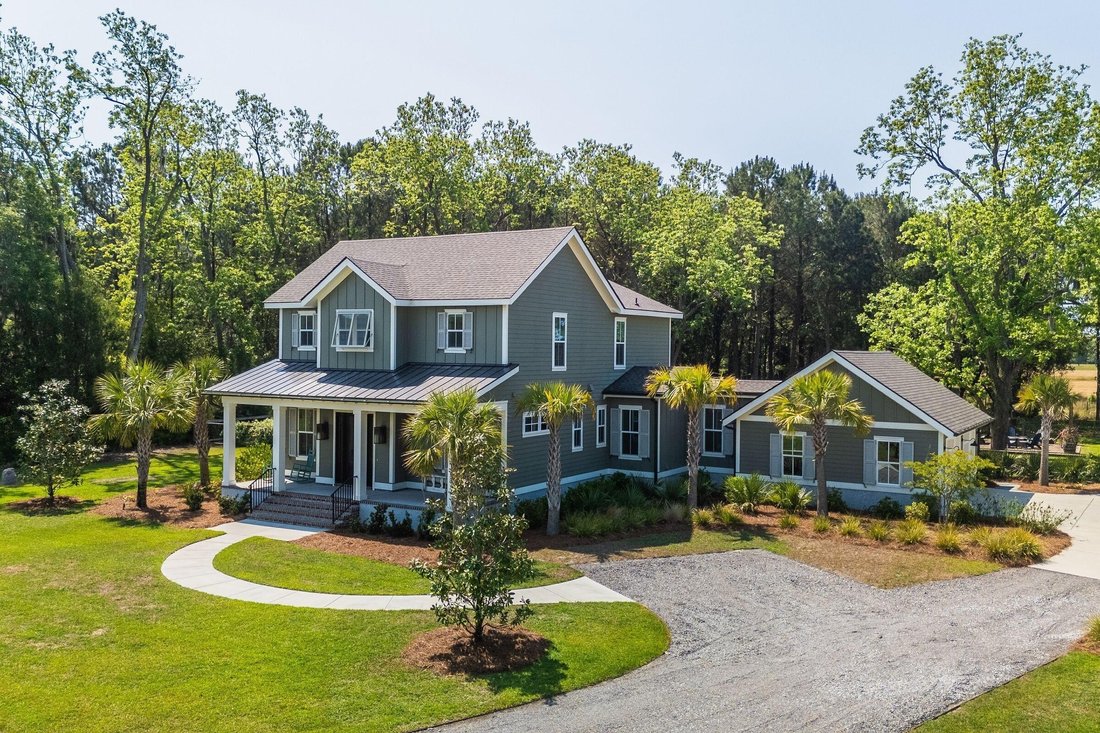 House in Wadmalaw Island, South Carolina, United States 1 - 17815435