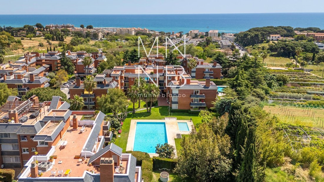 Penthouse in Sant Andreu de Llavaneres, Catalonia, Spain 2 - 18313557