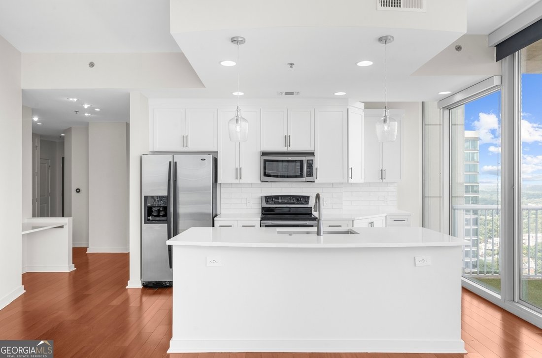 Condo in Atlanta, Georgia, United States 5 - 18268382