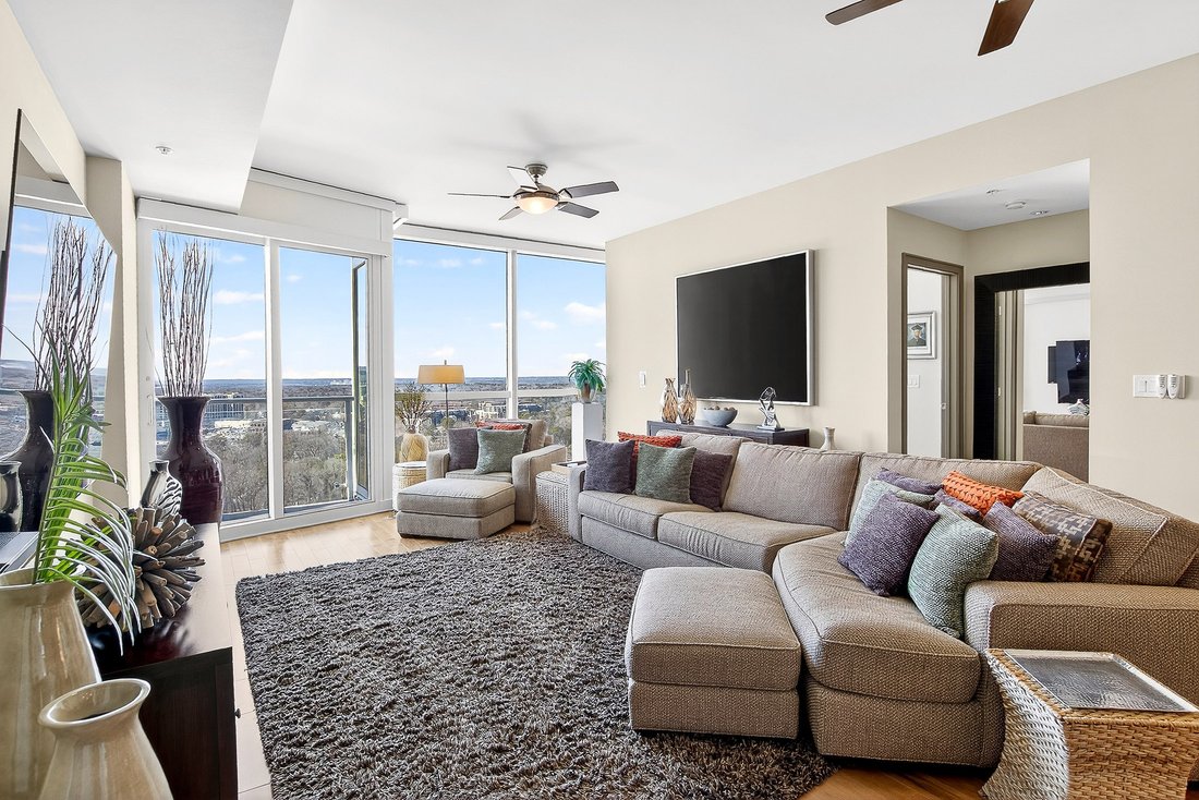 Condo in Atlanta, Georgia, United States 5 - 18315639
