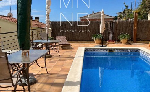 Chalet a Santa Susanna, Catalogna, Spagna 1