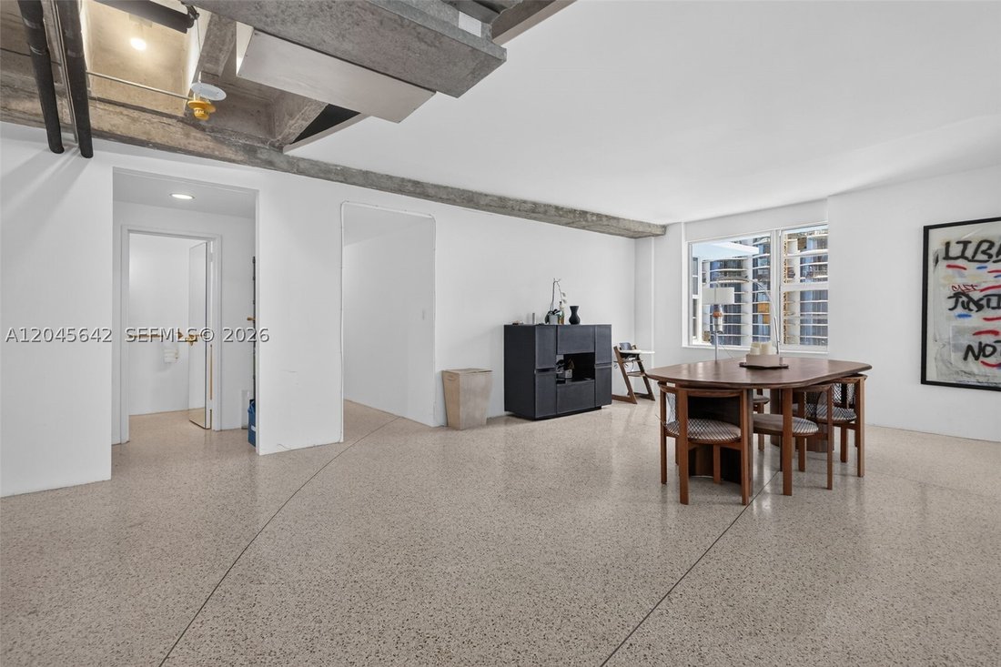 Condo in Miami Beach, Florida, United States 5 - 18313140