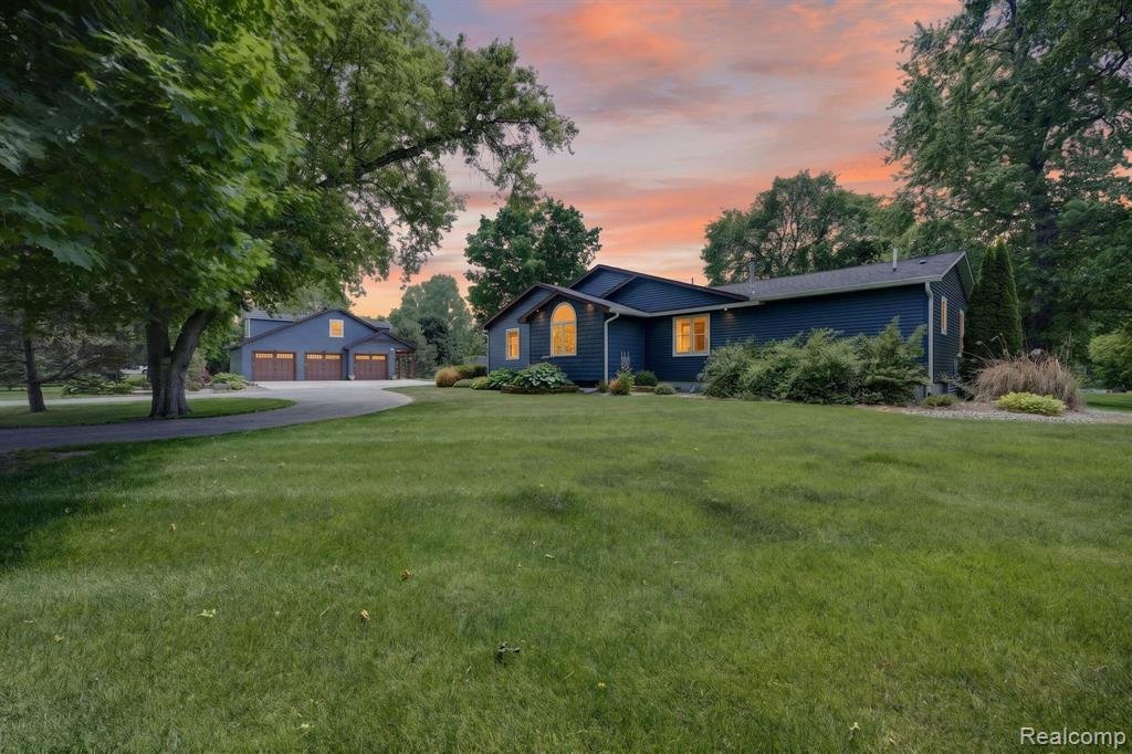 House in Swartz Creek, Michigan, United States 3 - 18307698
