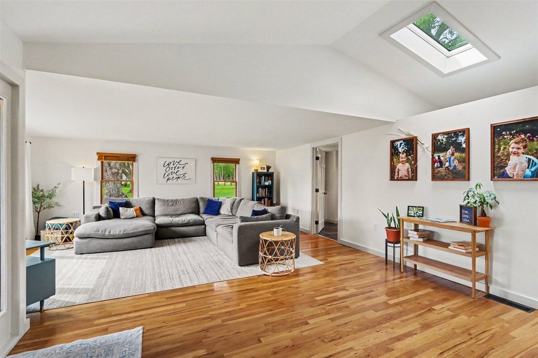 House in Coldwater, Michigan, United States 5 - 18308095