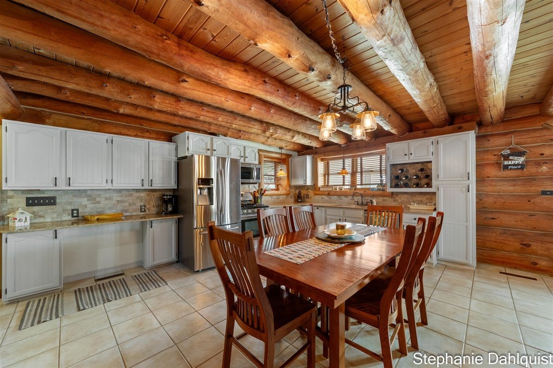 House in North Muskegon, Michigan, United States 5 - 18309413