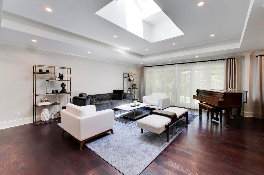 House in Oak Brook, Illinois, United States 3 - 18316346