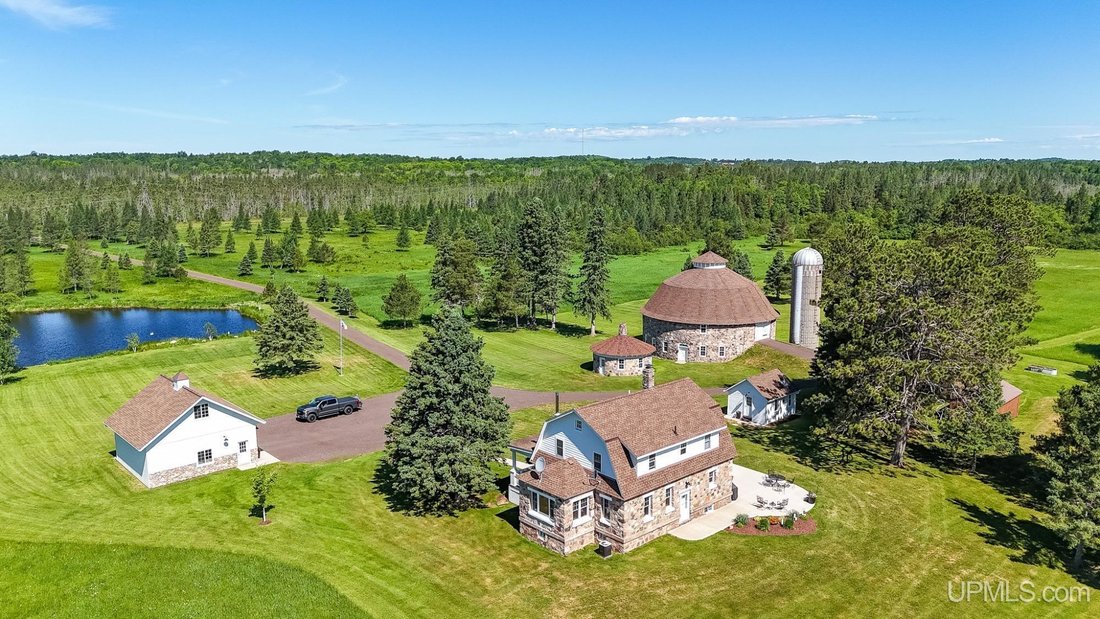 House in Hurley, Wisconsin, United States 1 - 18309735